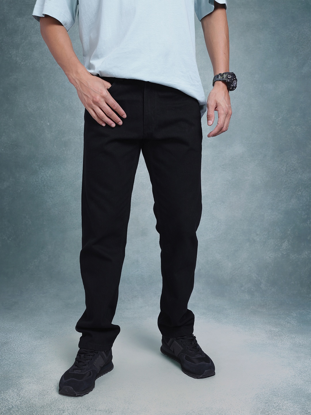 

The Roadster Life Co. Men Mid-Rise Pure Cotton Regular Fit Jeans, Black
