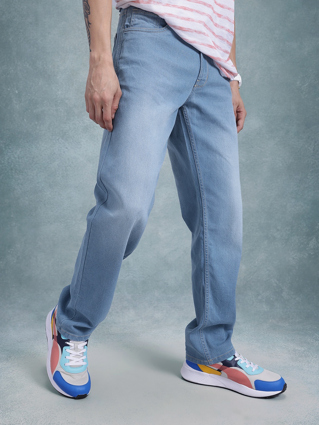 

The Roadster Life Co. Men Regular Fit Stretchable Jeans, Blue
