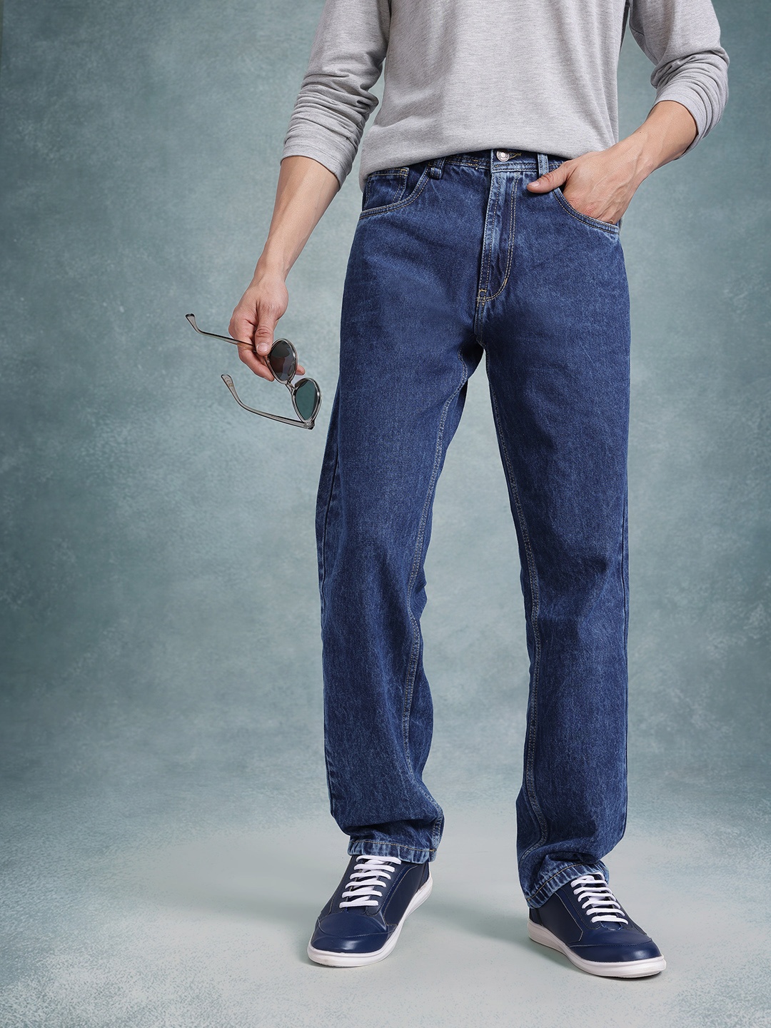 

The Roadster Life Co. Men Regular Fit Jeans, Blue
