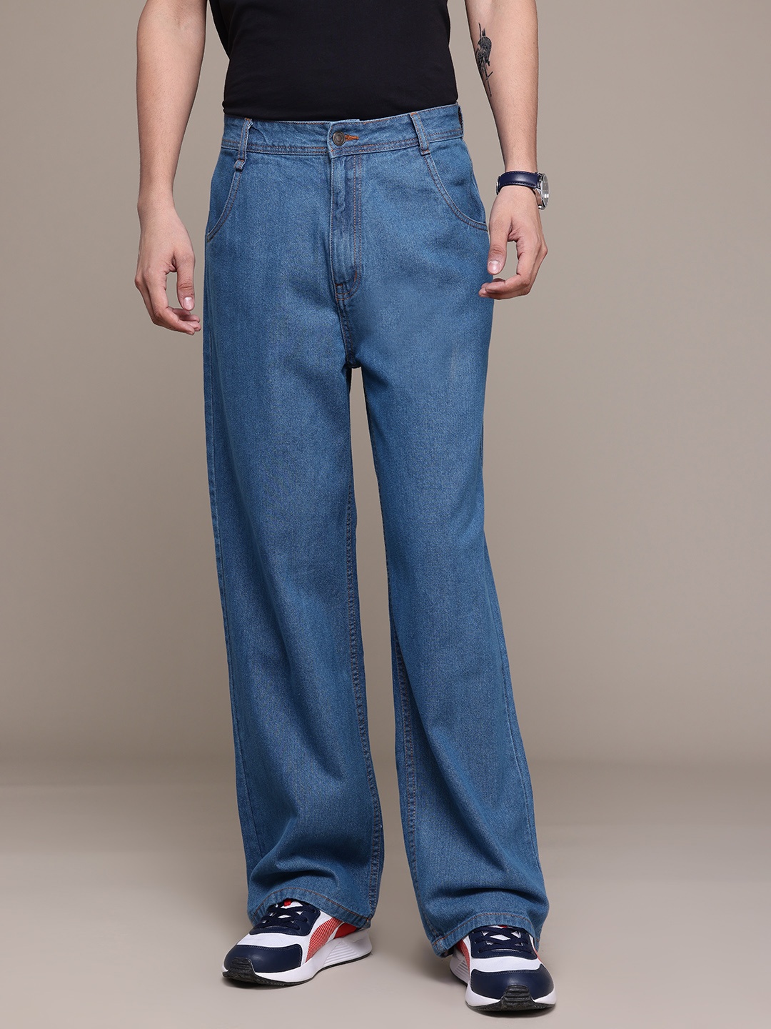 

The Roadster Lifestyle Co. Men Pure Cotton Wide Leg Jeans, Blue