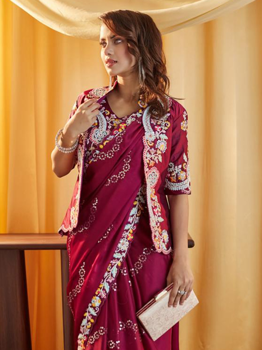 

kasee Embellished Sequinned Pure Silk Saree, Magenta