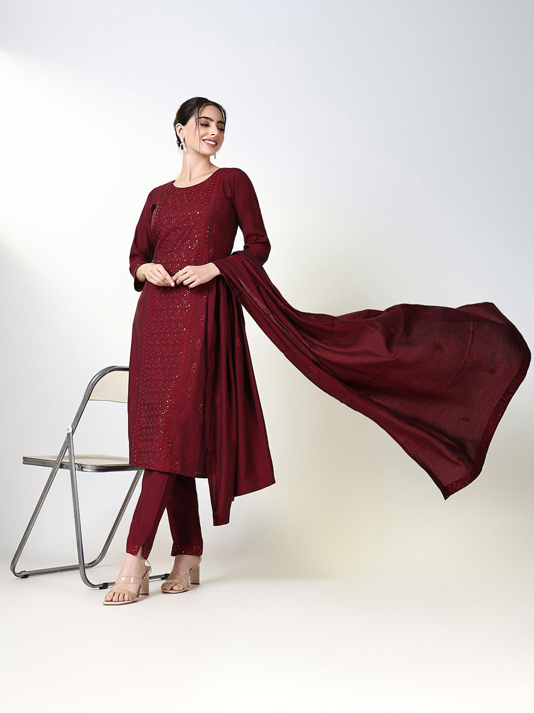 

SHOWOFF Women Ethnic Motifs Embroidered Regular Sequinned Kurta with Trousers & With Dupatta, Maroon