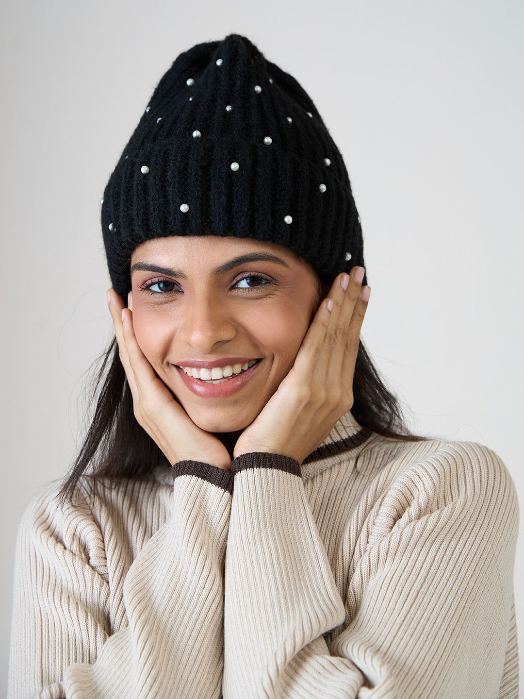 

ToniQ Women Woollen Beanie, Black