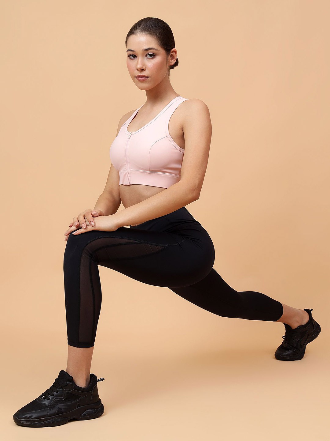 

Fitkin Womens Front Zipper Sports Bra, Peach
