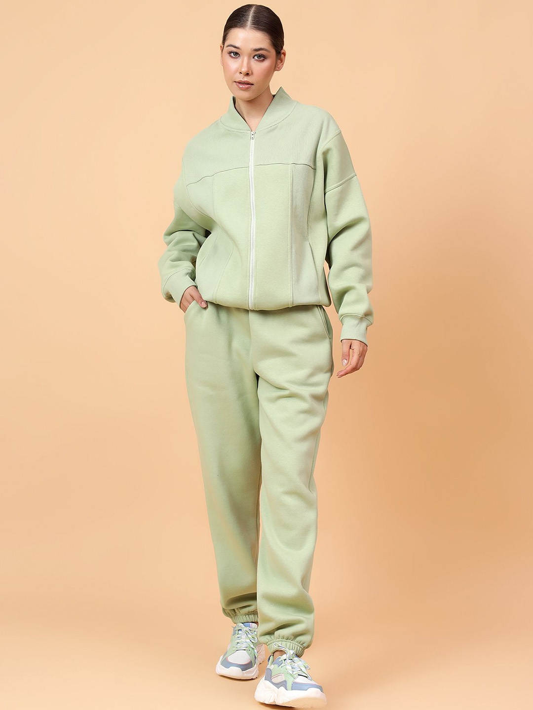 

Fitkin Women Pista Green Cloud Fit Fleece Jogger