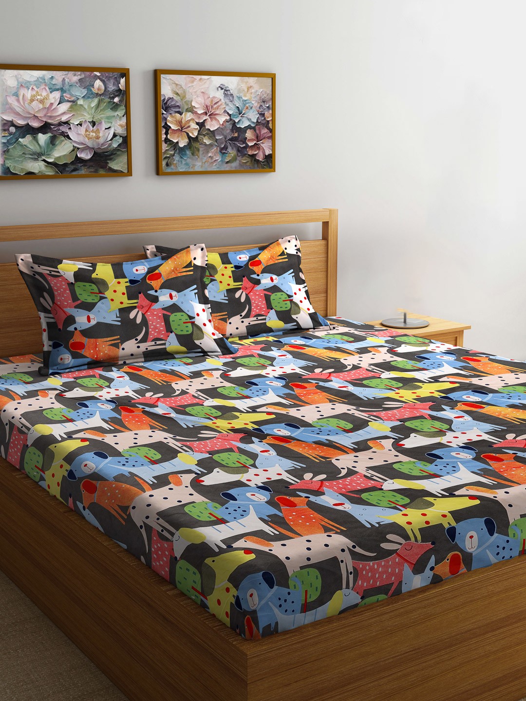 

FABINALIV Black & White Cartoon Characters Fitted King Bedsheet Set 2.50m X 2.25m
