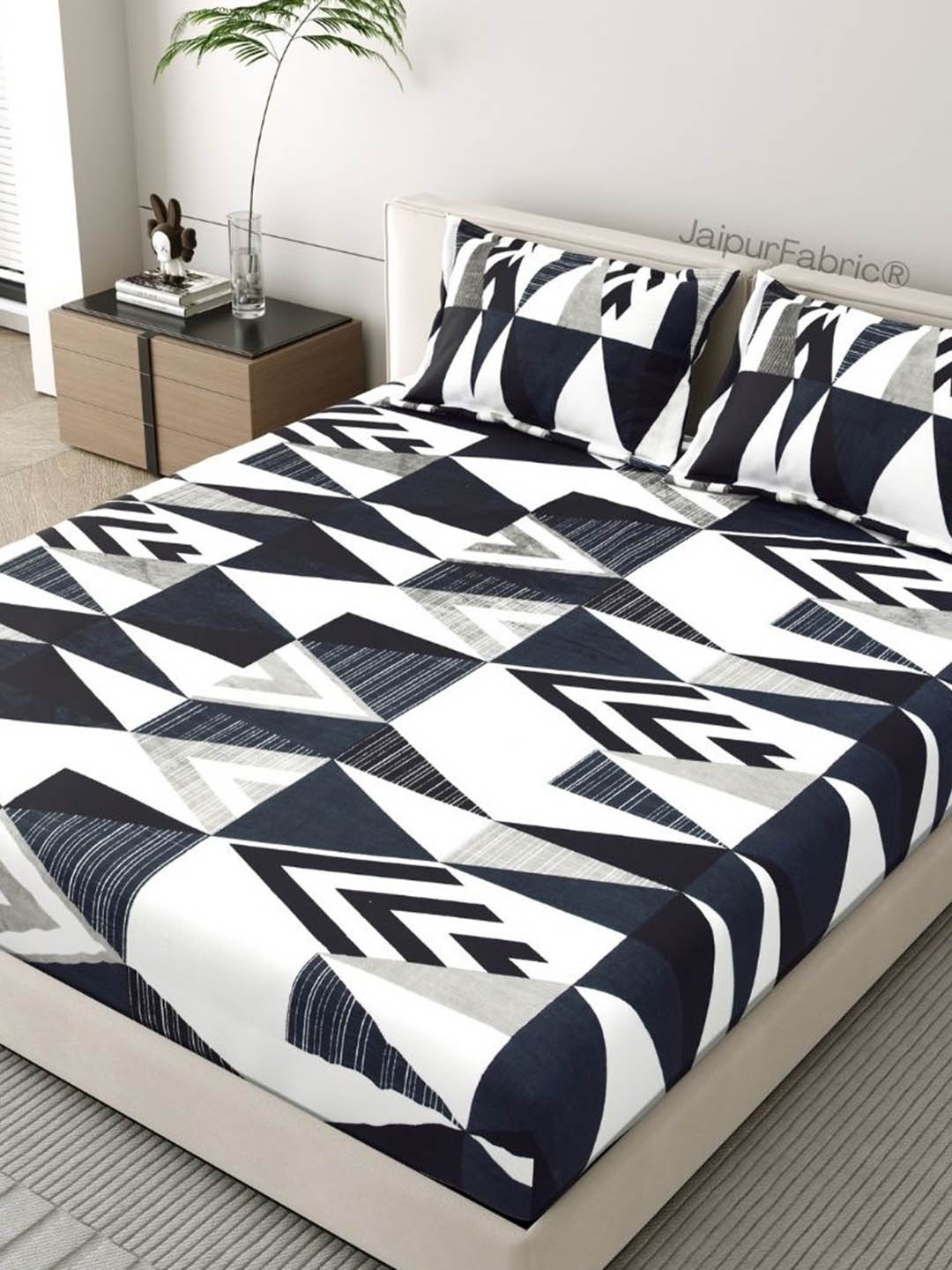 

JAIPUR FABRIC Blue Geometric 300 TC King Bedsheet with 2 Pillow Covers
