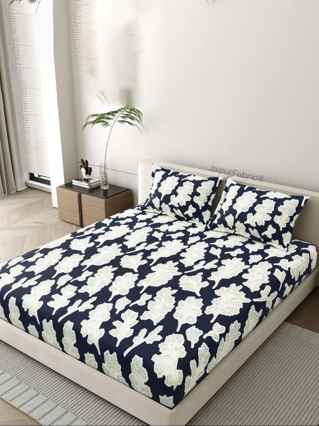 

JAIPUR FABRIC Blue Floral 300 TC King Bedsheet with 2 Pillow Covers