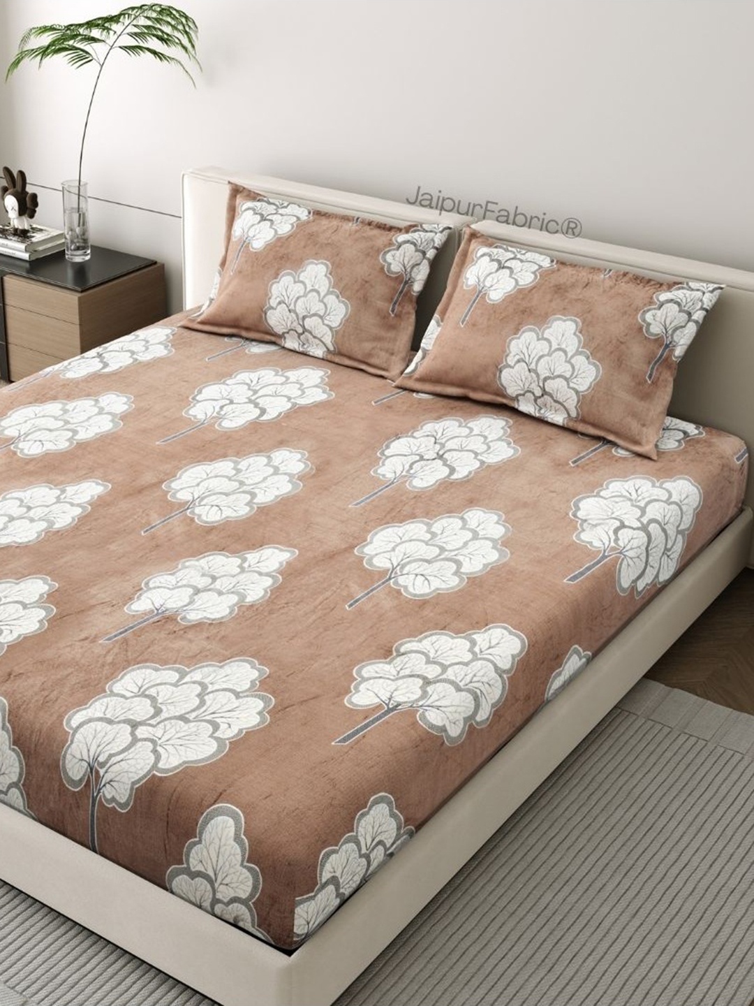 

JAIPUR FABRIC Camel Brown Floral 300 TC King Bedsheet with 2 Pillow Covers