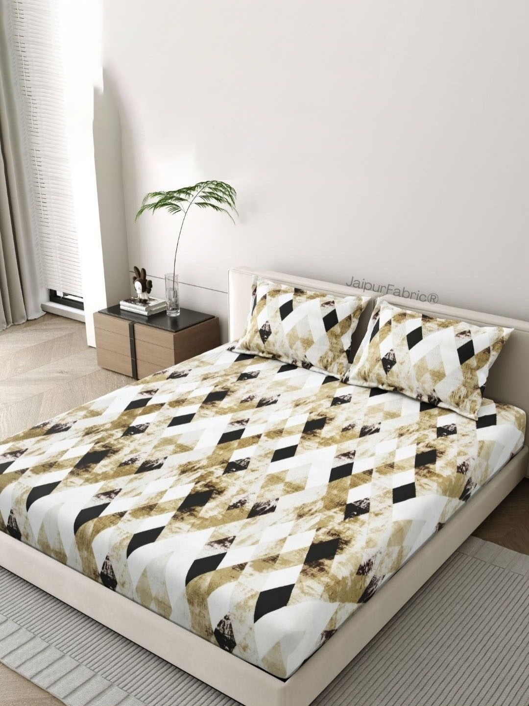 

JAIPUR FABRIC White Geometric 300 TC Woollen King Bedsheet Set 2.54m x 2.54m