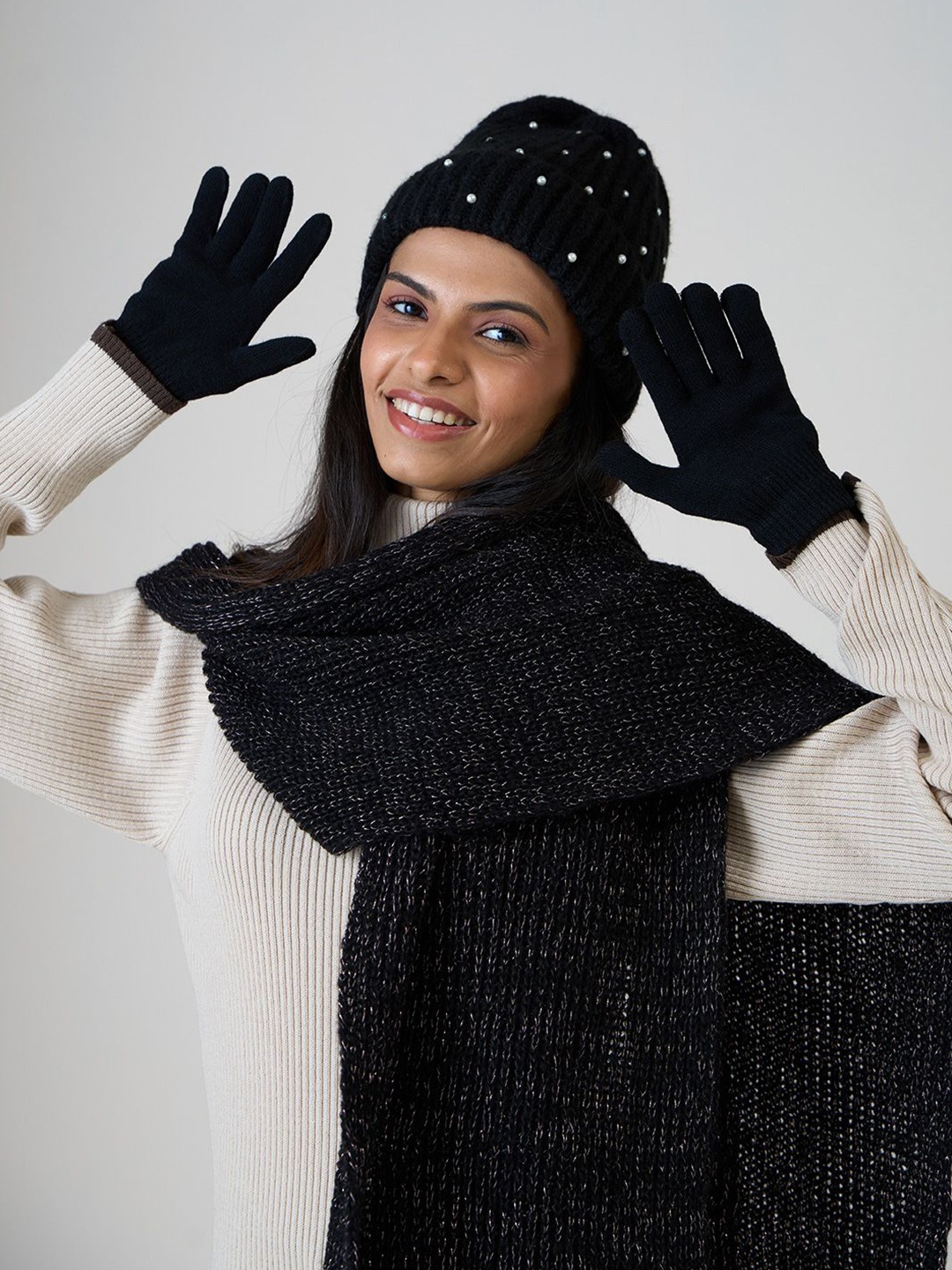 

ToniQ Gloves Scraf & Beanie Winter Combo Set, Black