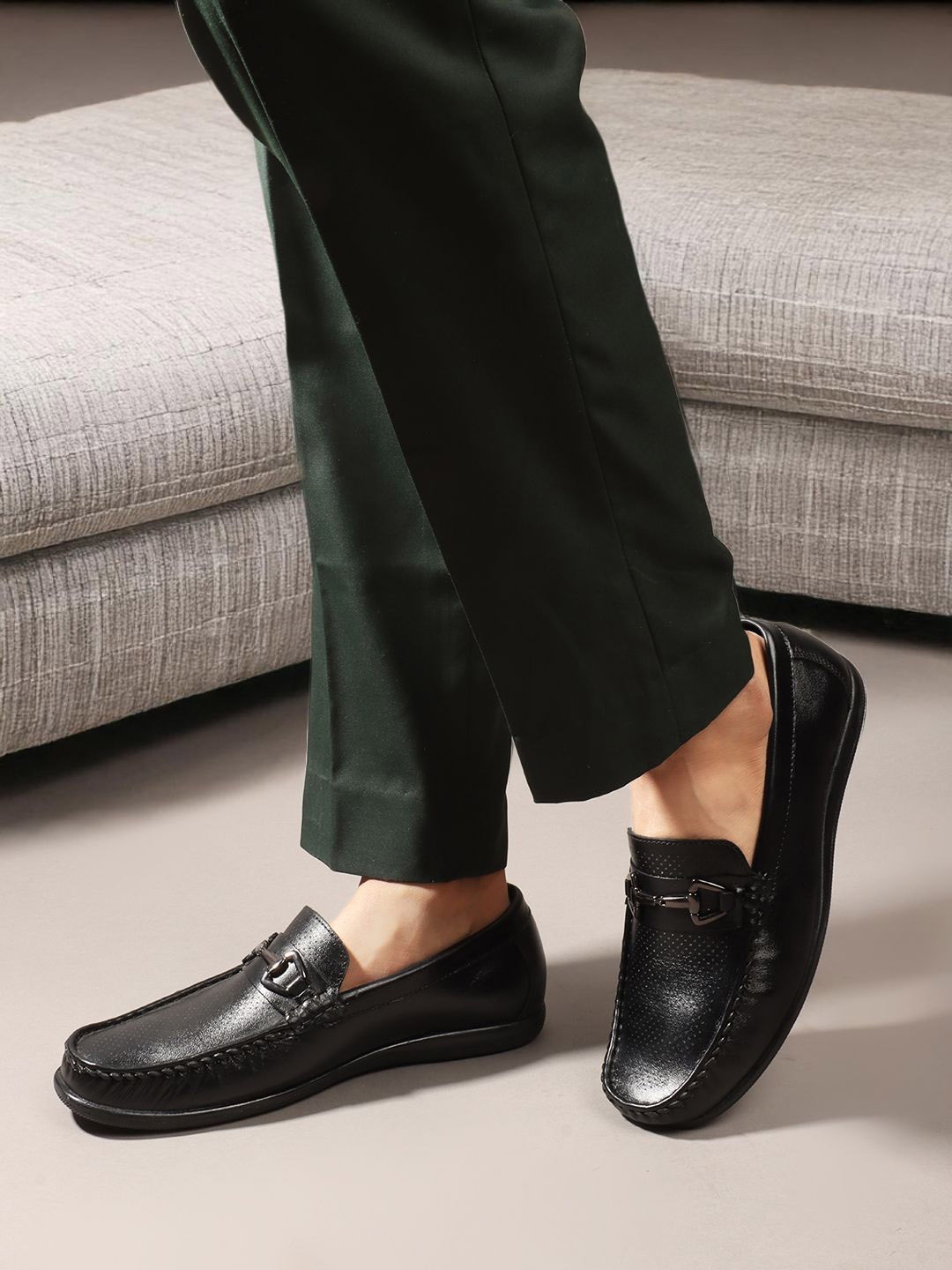 

Carlton London Men Perforations Round Toe Comfort Insole Leather Loafers, Black