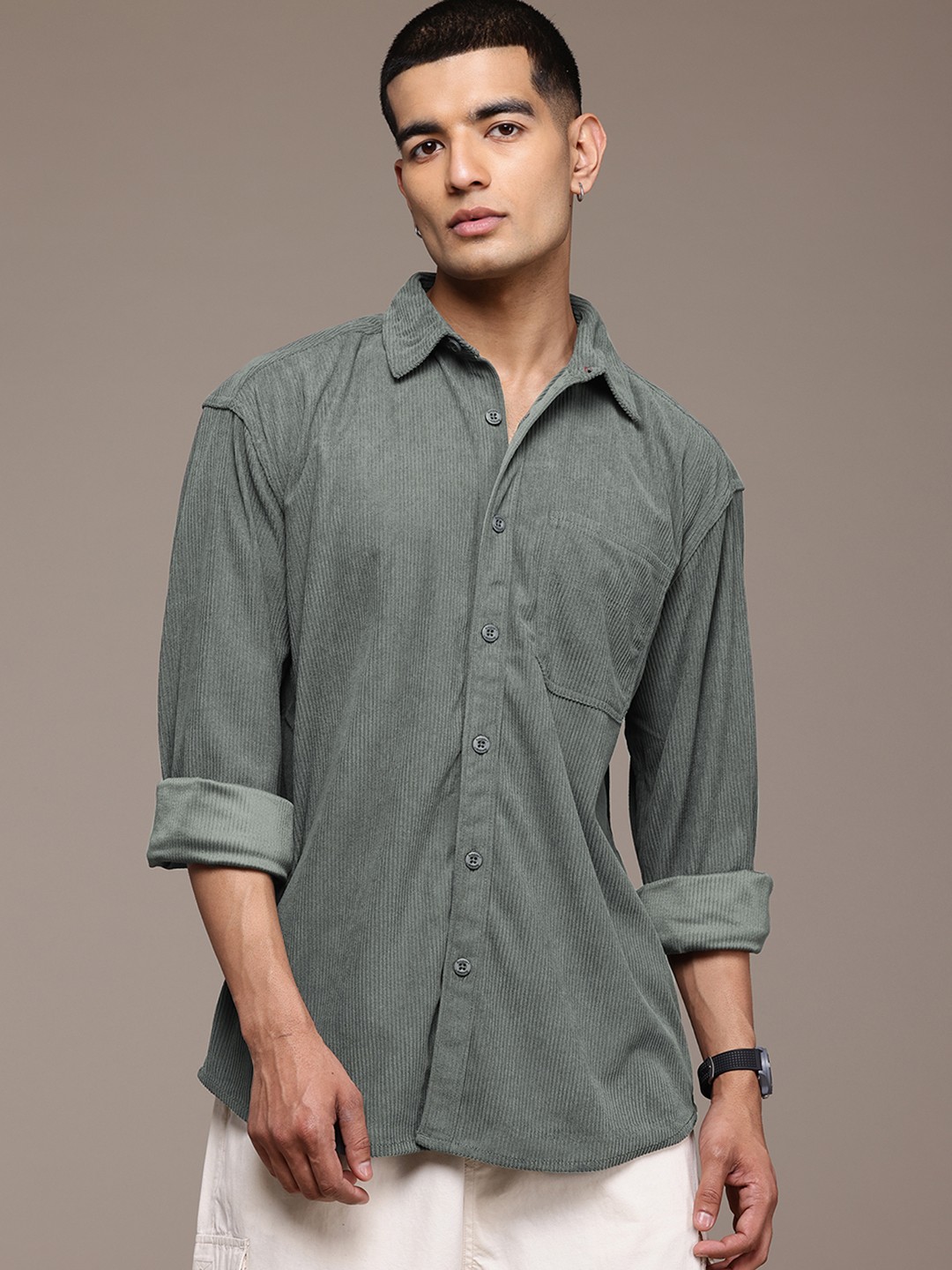 

The Roadster Lifestyle Co. Men Classic Textured Corduroy Shirt, Grey