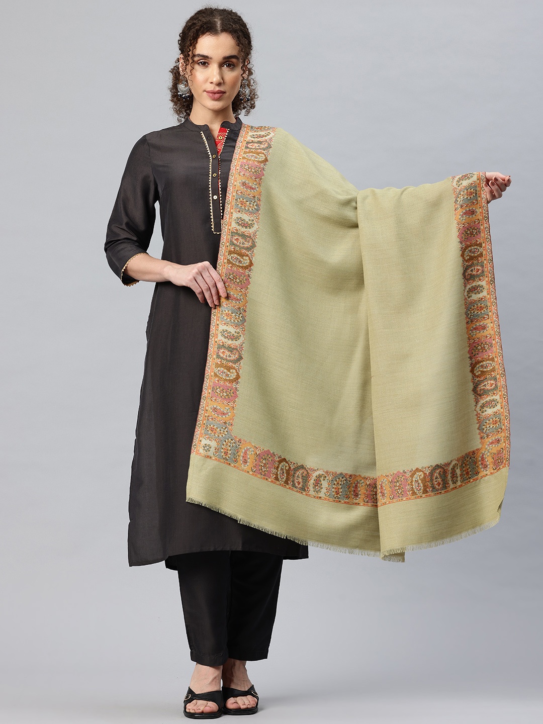 

SWI Stylish Floral Kani Woven Design Shawl, Green