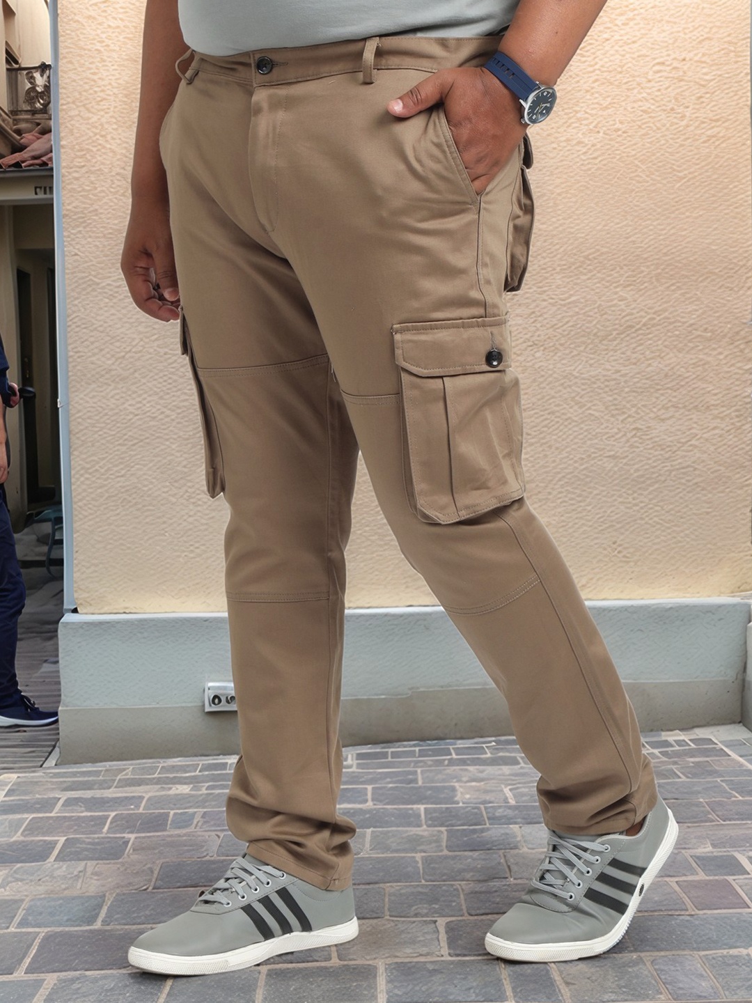 NEVER NEUD Men Plus Size Relaxed Cargos Trousers, Brown