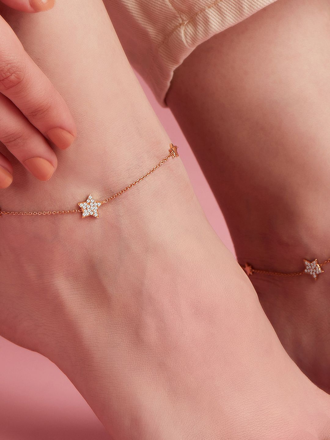 

Zavya Rose Gold-Plated Artificial Stones Anklet