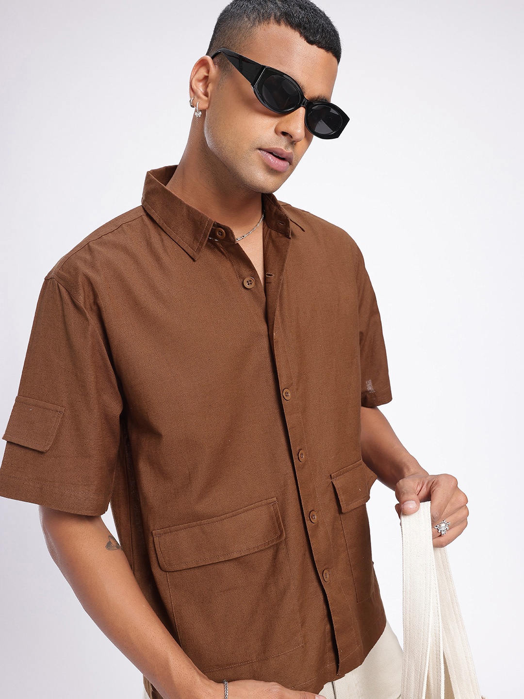 

glitchez Cool Touch Oversized Fit Shirt, Brown