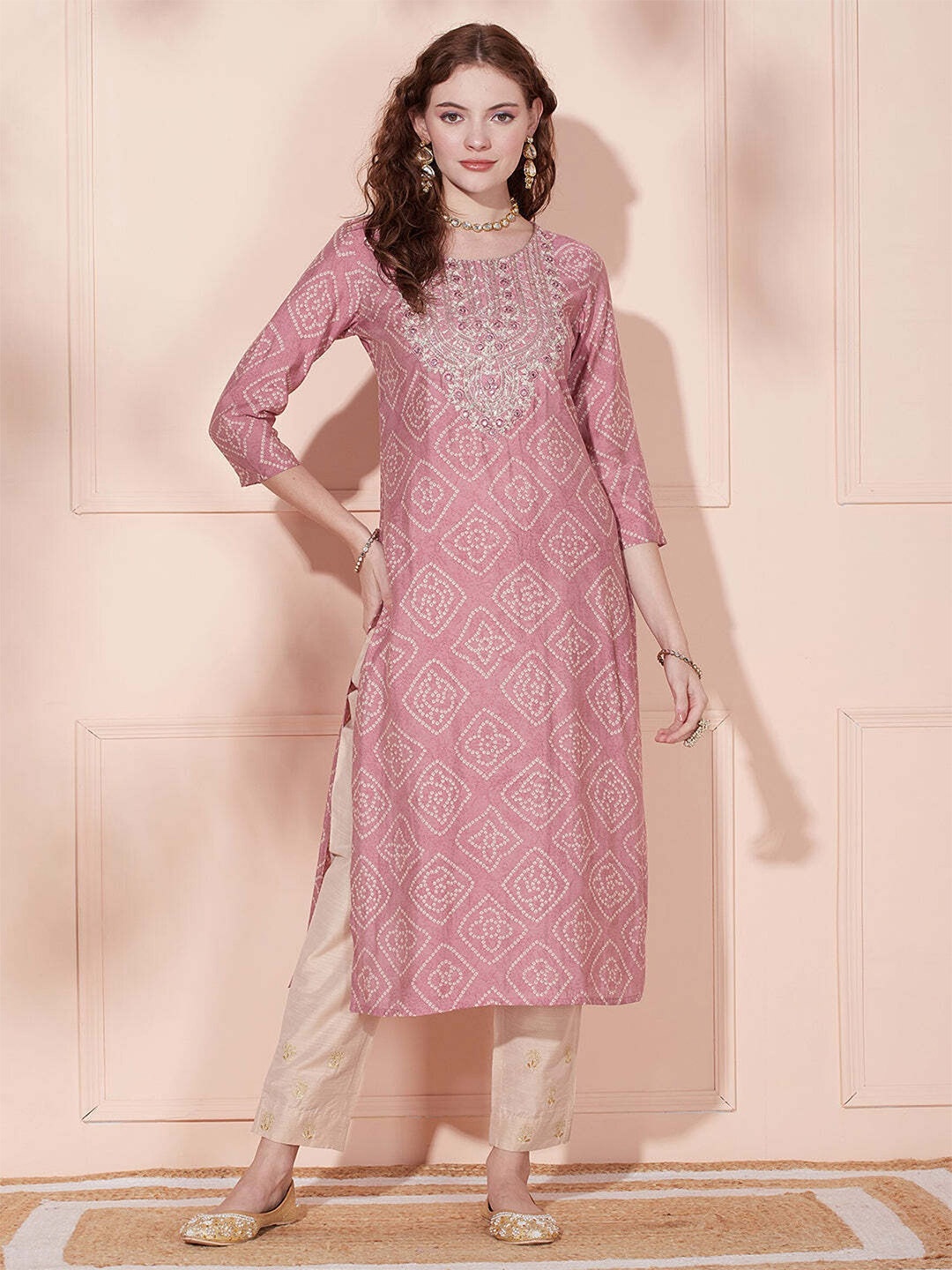 

PHYSIL Women Bandhani Sequinned Kurta, Pink