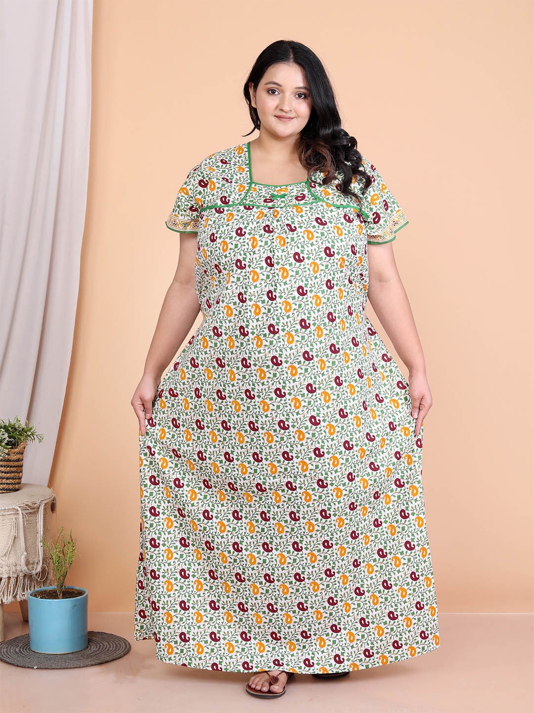

JAIPZZ APPARELS Printed Maxi Nightdress, Green