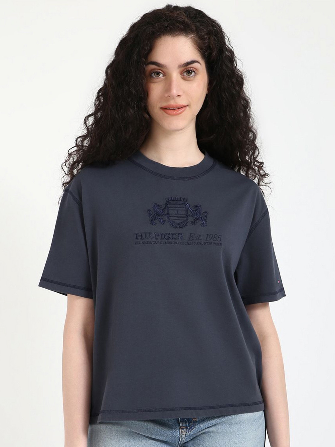 

Tommy Hilfiger Women Typography Raw Edge T-shirt, Grey