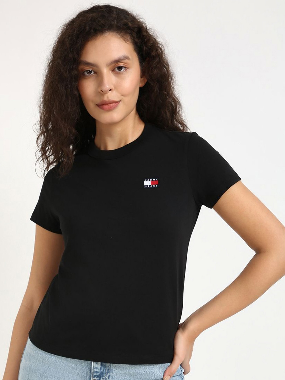 

Tommy Hilfiger Women Applique T-shirt, Black