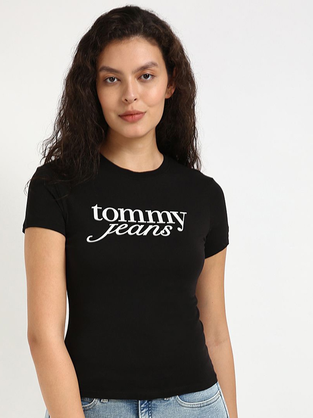 

Tommy Hilfiger Women Typography Applique Slim Fit T-shirt, Black