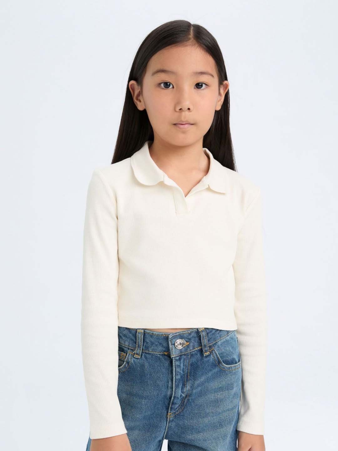 

DeFacto Girls V-Neck Applique T-shirt, Na