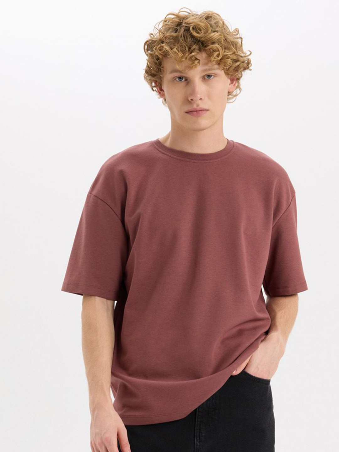 

DeFacto Men Pockets T-shirt, Na