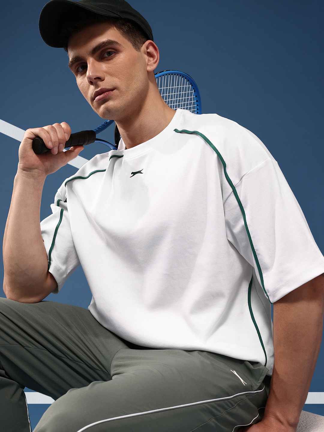 

Slazenger Drop-Shoulder Sleeves Relaxed Fit Pure Cotton T-shirt, White