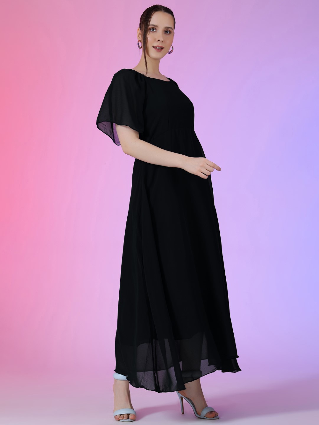 

Krunal Raiyani Women Flared Sleeve Fit & Flare Maxi Dress, Black