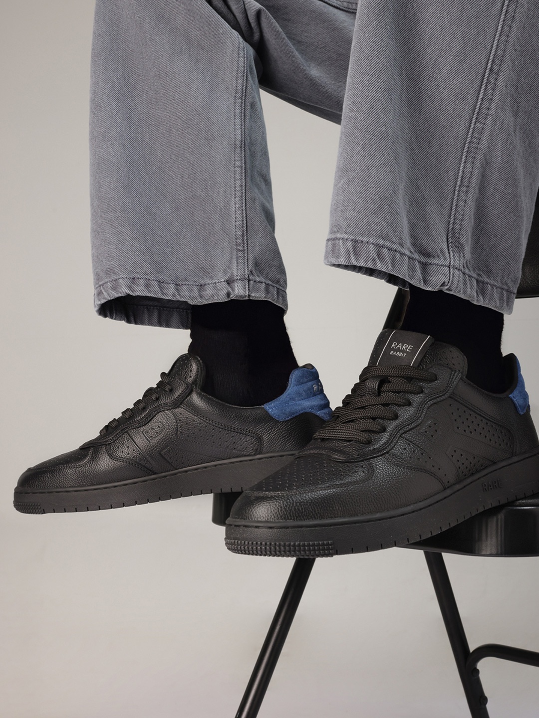 

RARE RABBIT Men Perforations Round Toe Leather Sneakers, Black