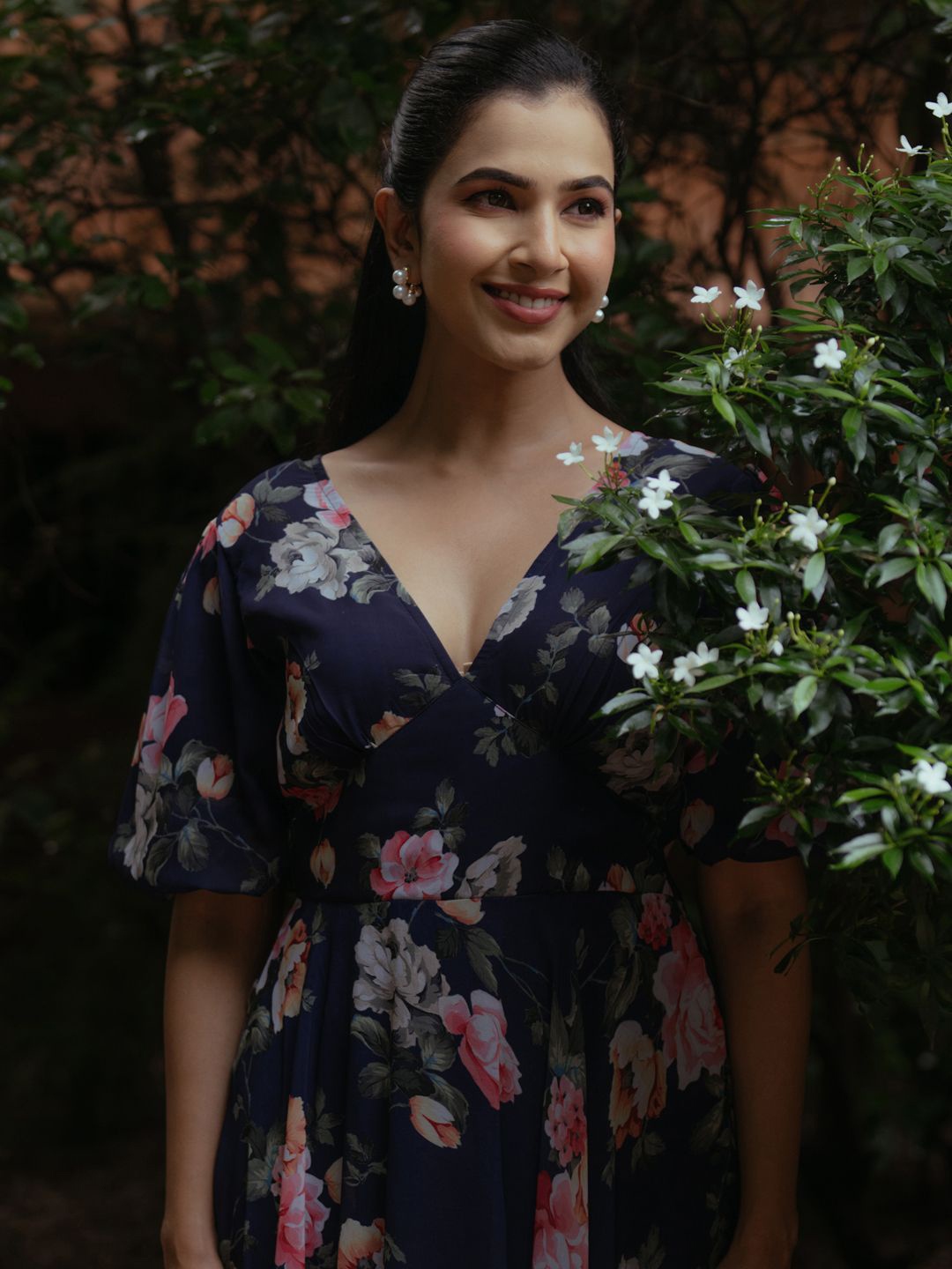 

anayna Women Floral Printed Fit & Flare Ethnic Dress, Navy blue