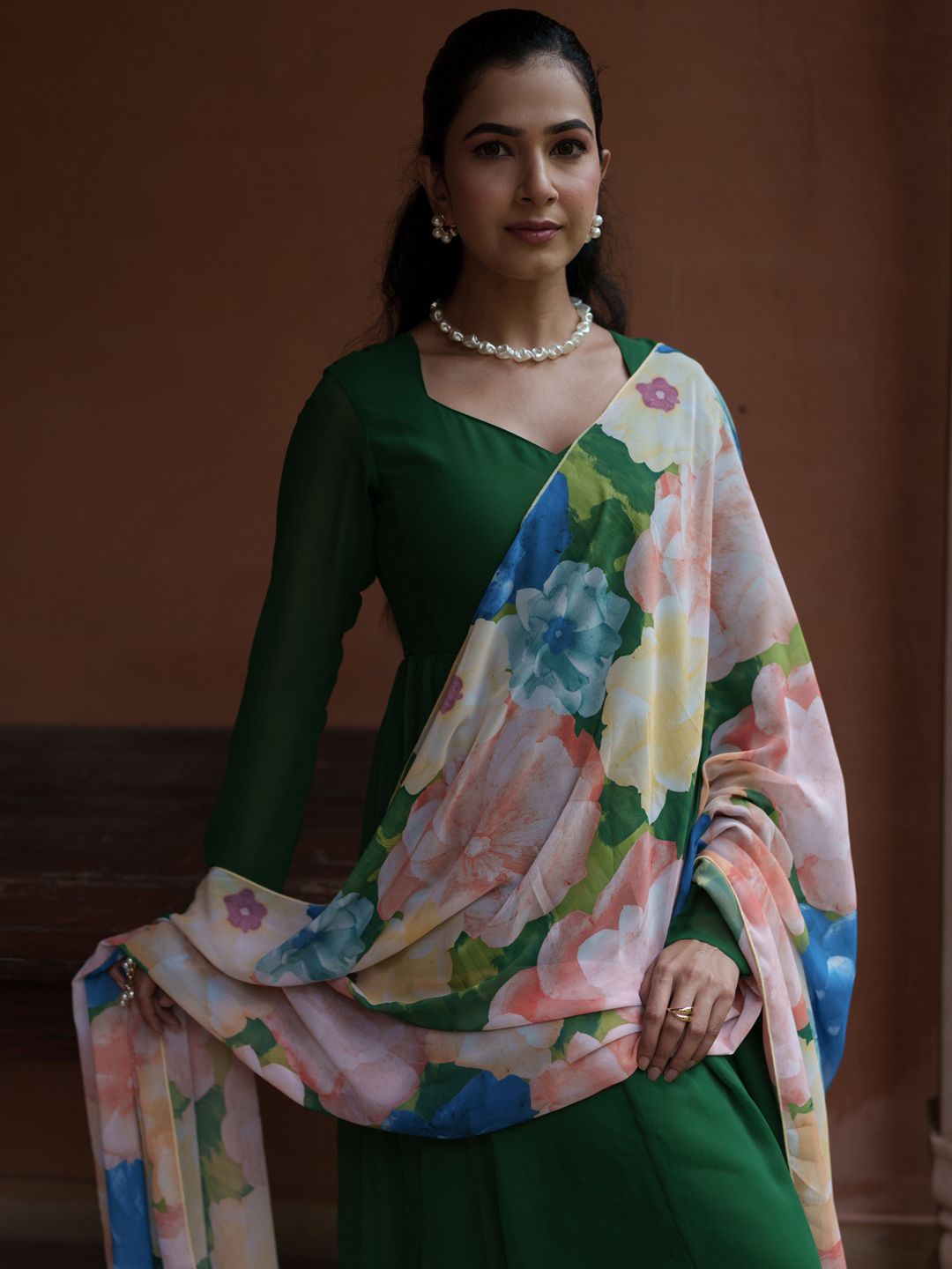 

anayna Women Panelled Kurta with Trousers & With Dupatta, Green