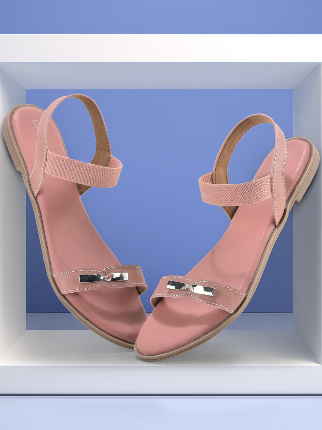 

DressBerry Women Open Toe Flats with Buckles, Nude