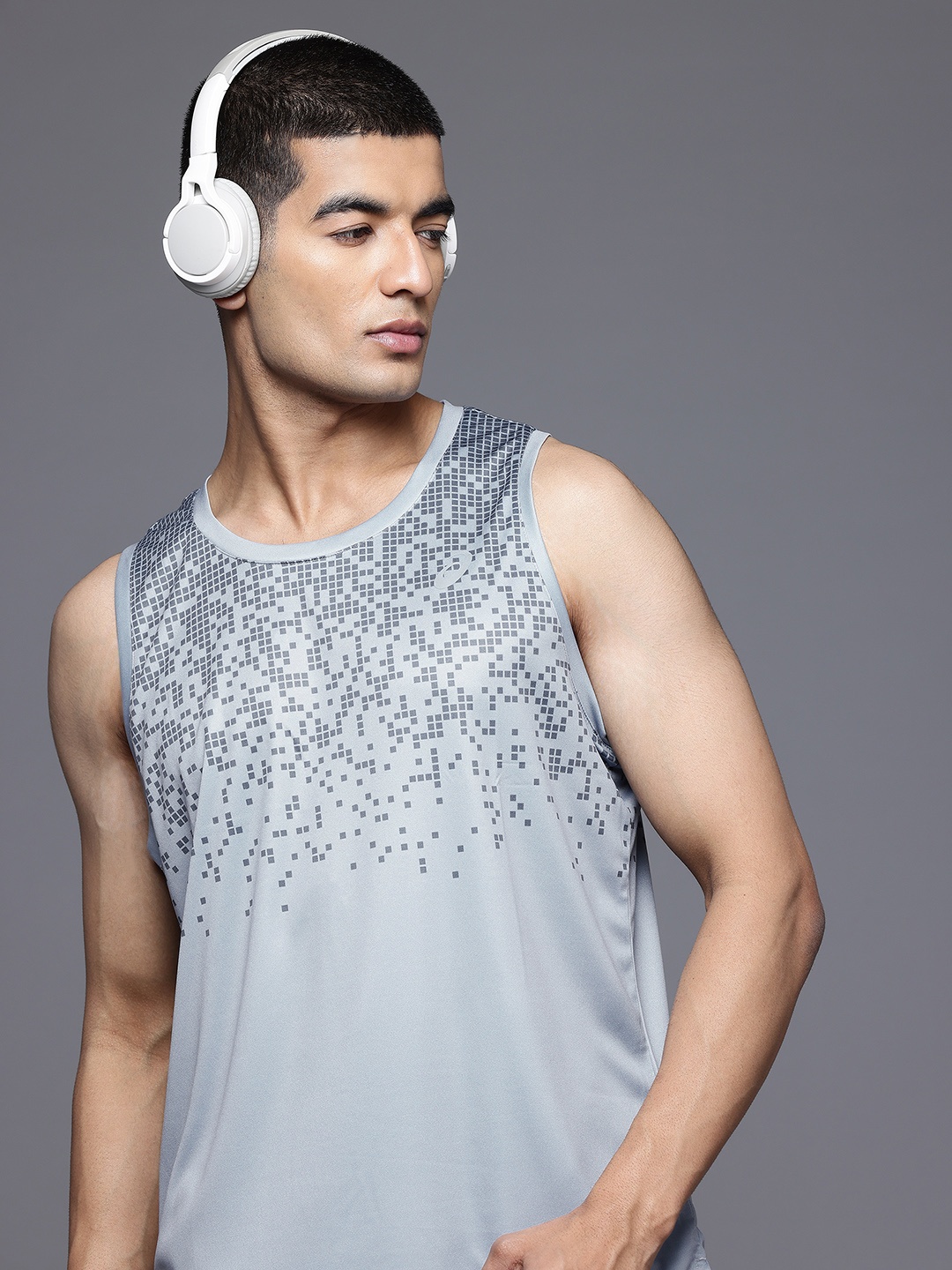 

ASICS Men Printed Running T-shirt, Grey