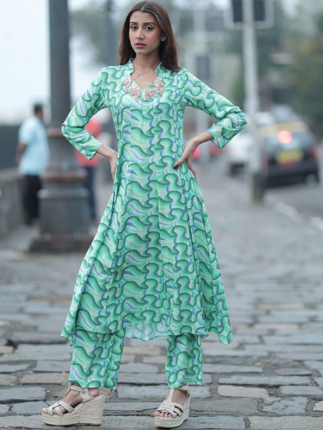 

Svamsa Women Printed Kurta with Palazzos, Sea green