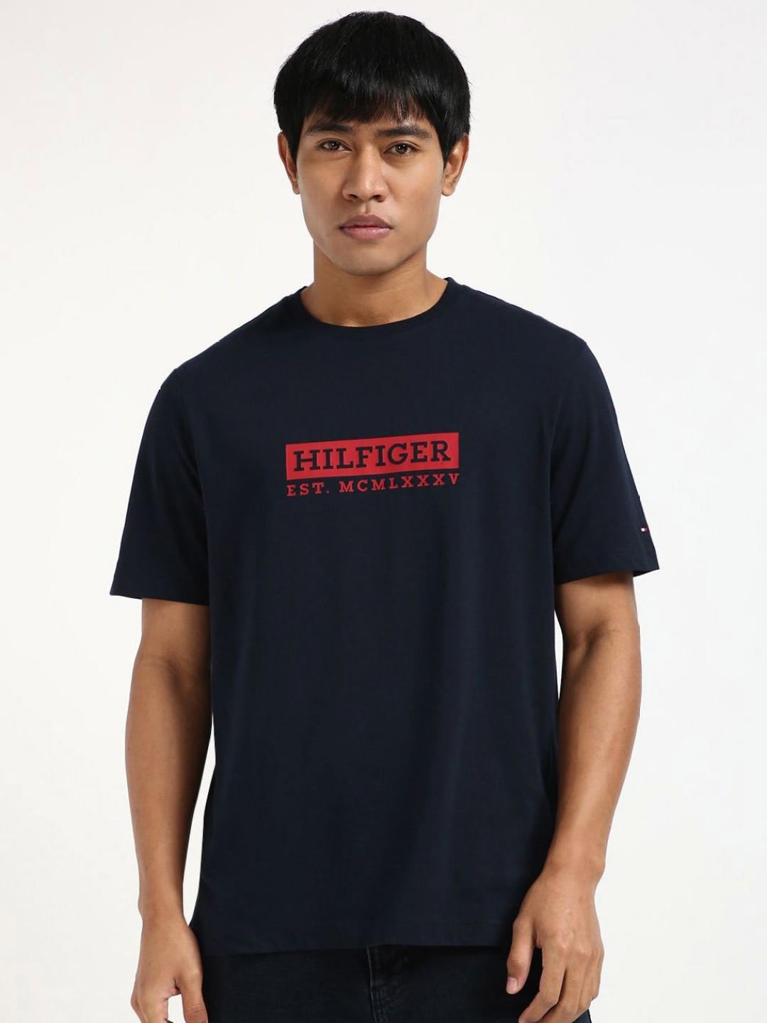 

Tommy Hilfiger Men Typography Printed Round Neck Cotton T-shirt, Navy blue