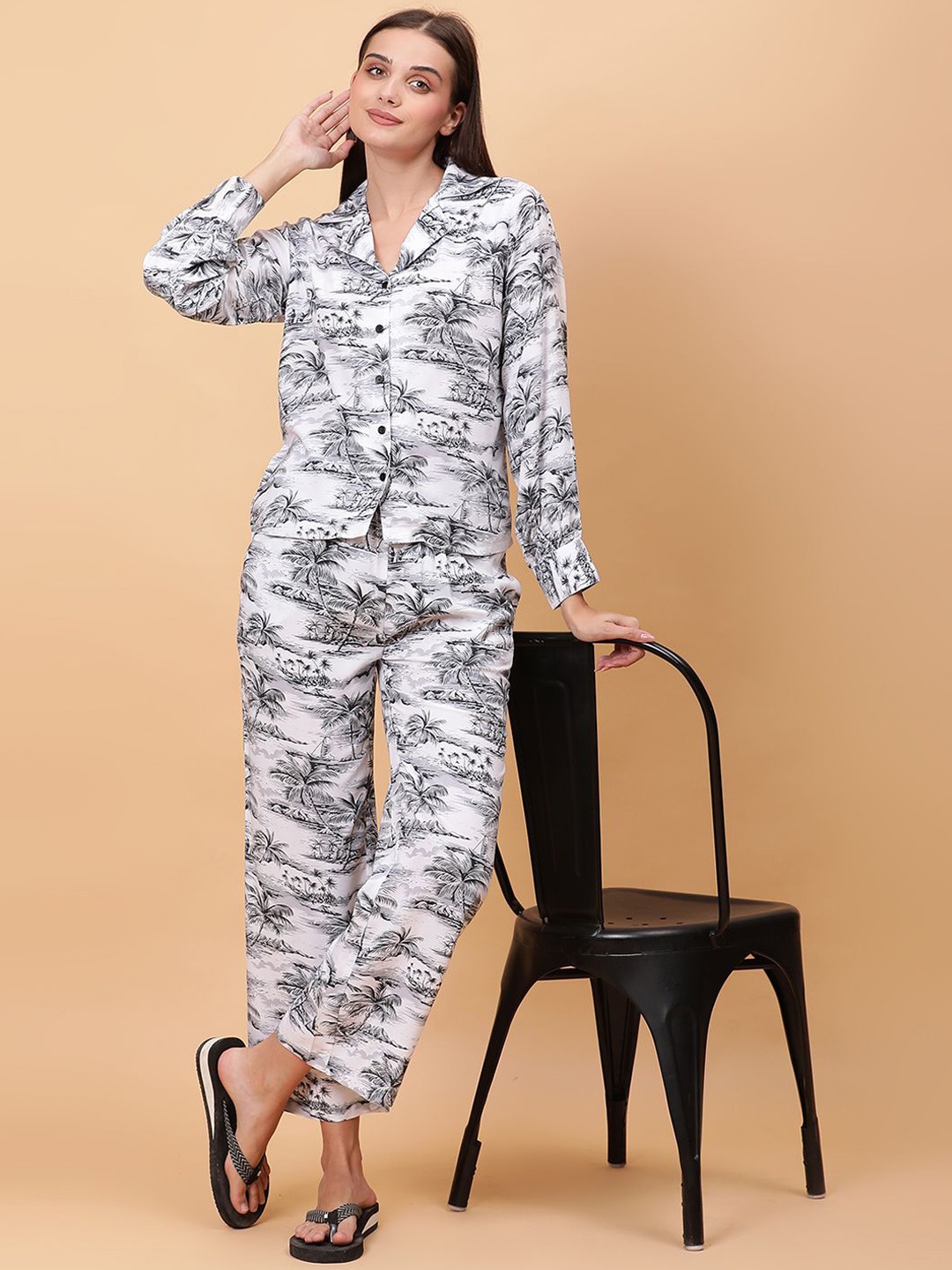 

Unifringe Women Tropical Printed Shirt & Pyjama Night suit, Off white