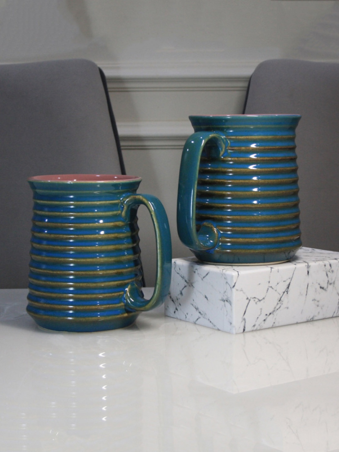 

MODEFE Blue & White Textured Ceramic Glossy Mugs Set of Cups and Mugs