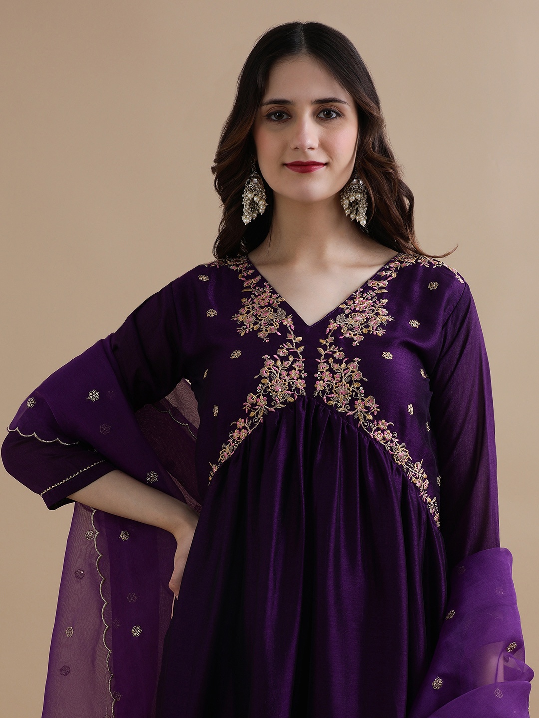 

Jaipur Kurti Women Floral Embroidered Empire Thread Work Kurta with Trousers & With Dupatta, Purple