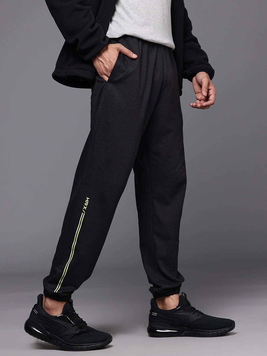 

HRX by Hrithik Roshan Men Lifestyle Joggers, Black