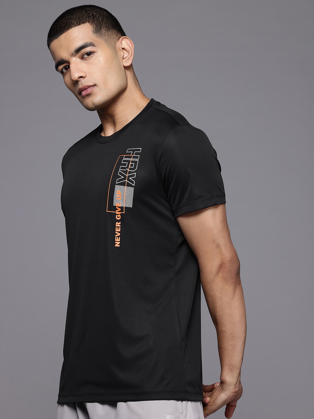 

HRX by Hrithik Roshan Rapid-Dry Brand Logo Print Training T-shirt with Reflected Detail, Black