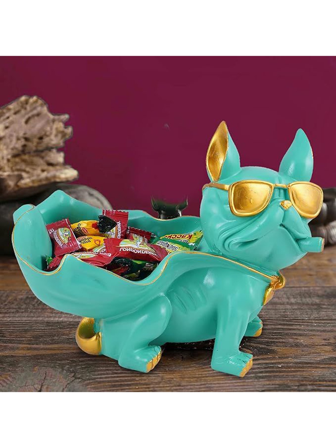 

Zart Green Idol Showpiece