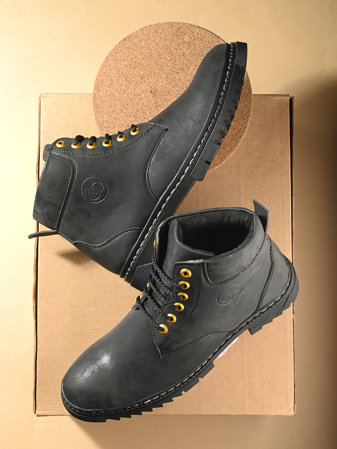 

Azzaro Black Men Round Toe Mid-Top Round Toe Regular Boots