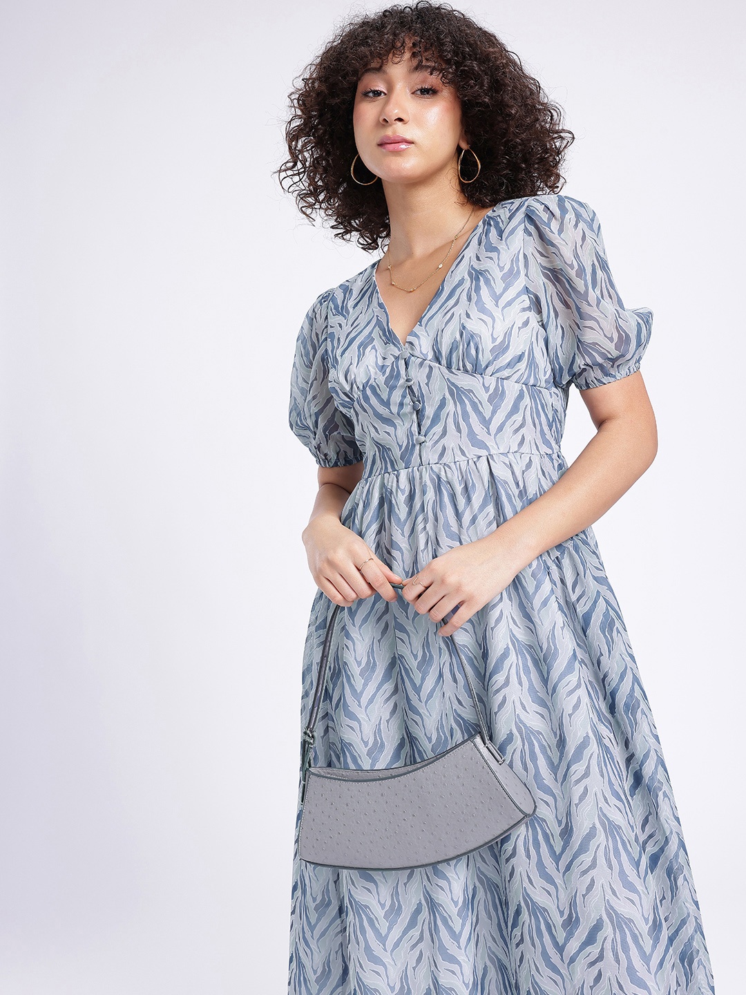 

glitchez Chic Charm Printed Gathers Puff Sleeve Fit & Flare Midi Dress, Blue