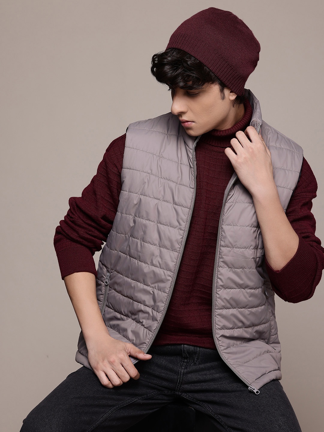 

The Roadster Lifestyle Co. Men Lightweight Gilet, Grey