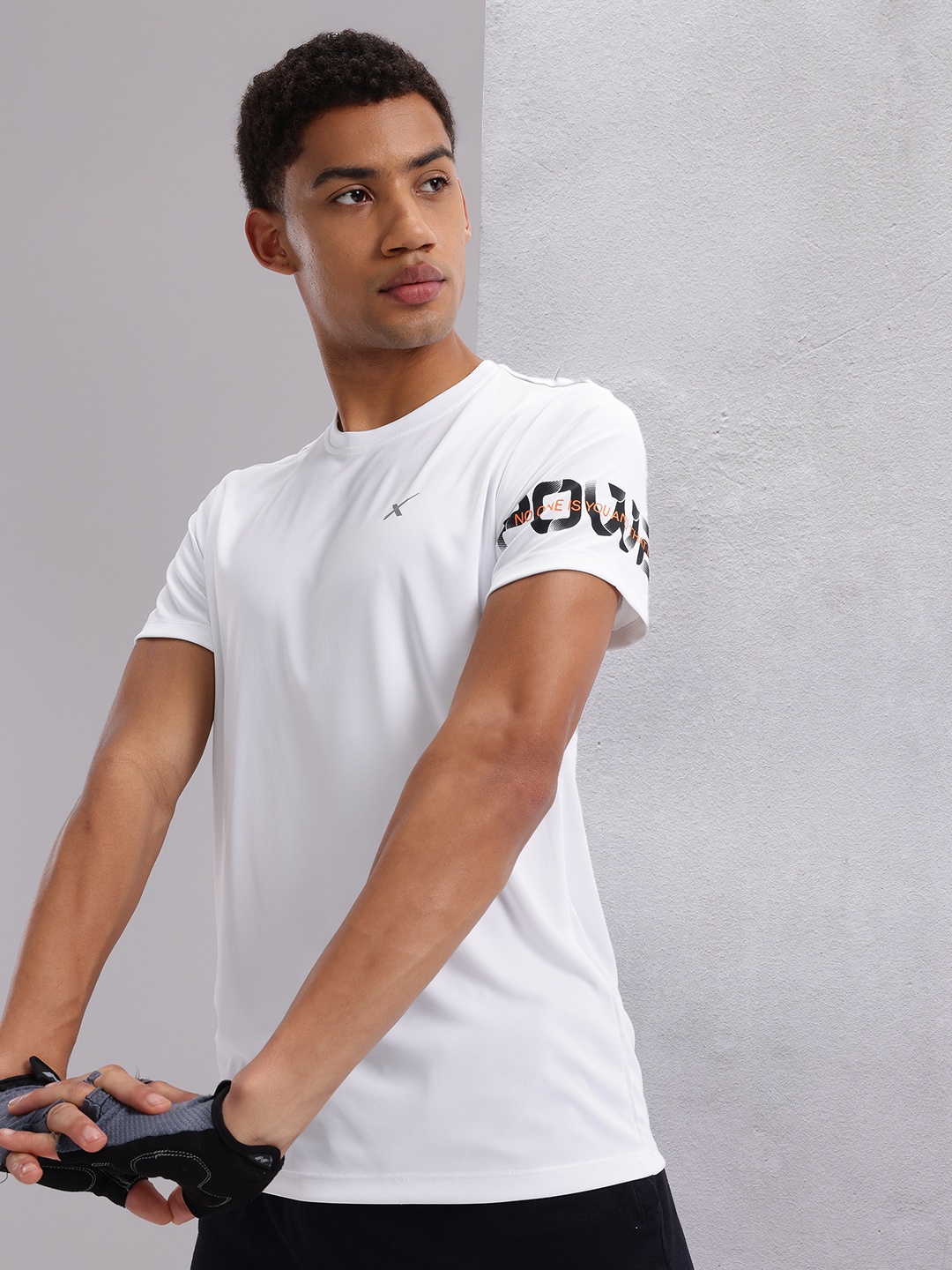 

HRX by Hrithik Roshan Placement Print Training T-shirt, White