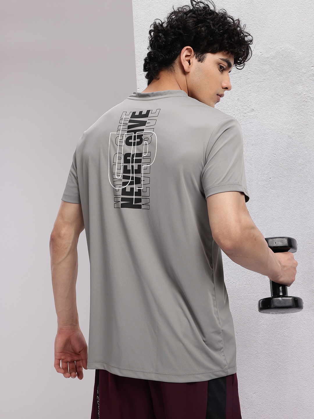 

HRX by Hrithik Roshan Men Typography Printed Rapid-Dry Training T-shirt, Grey