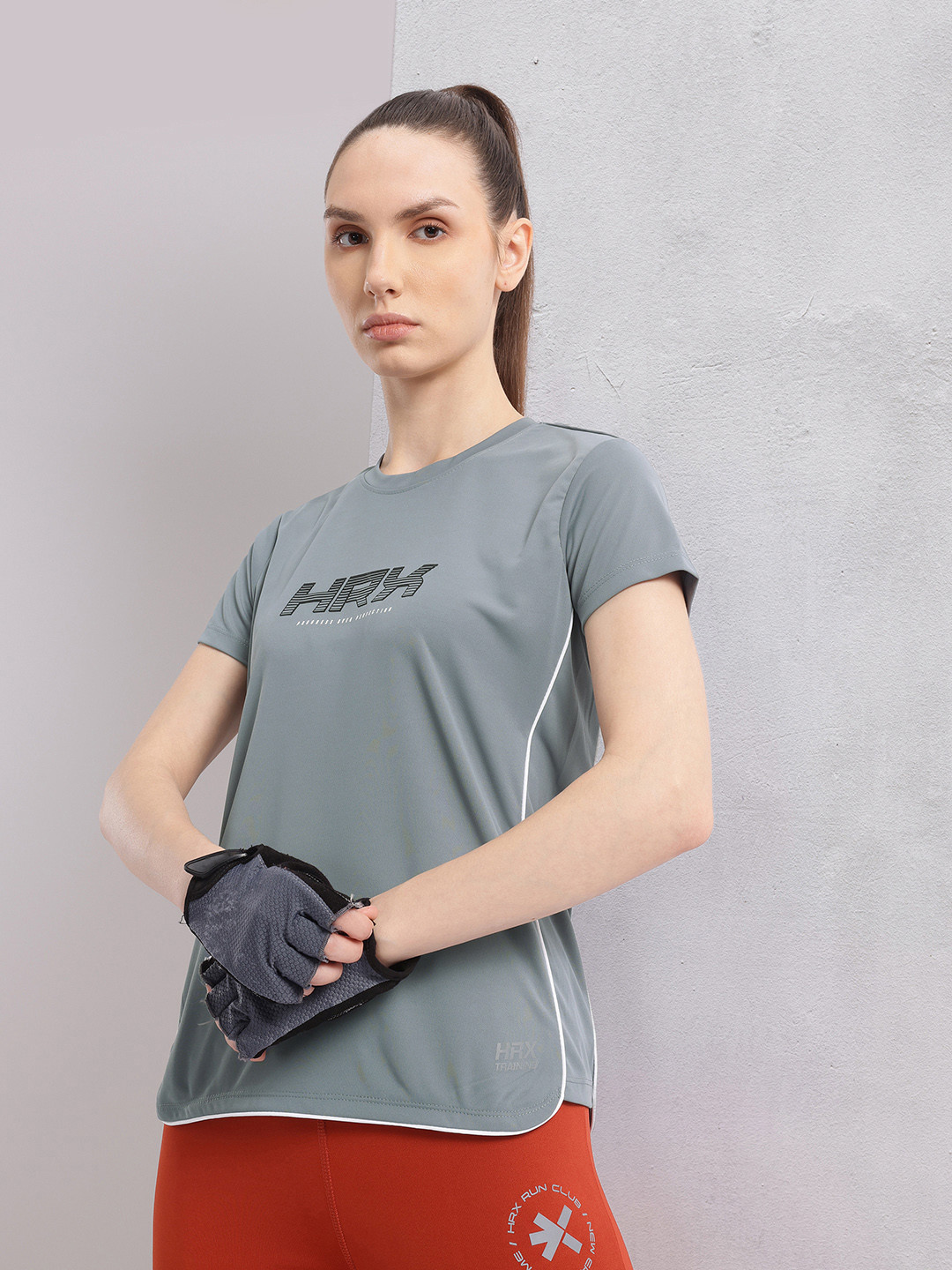 

HRX by Hrithik Roshan Brand Logo Printed Rapid-Dry Training T-shirt, Grey
