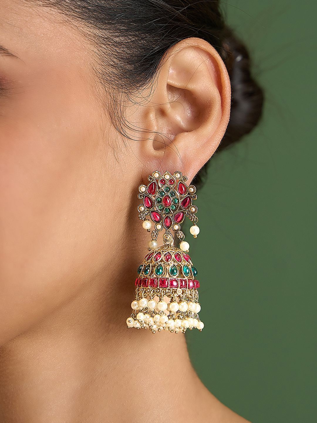 

Fida Floral Jhumkas Earrings, Gold